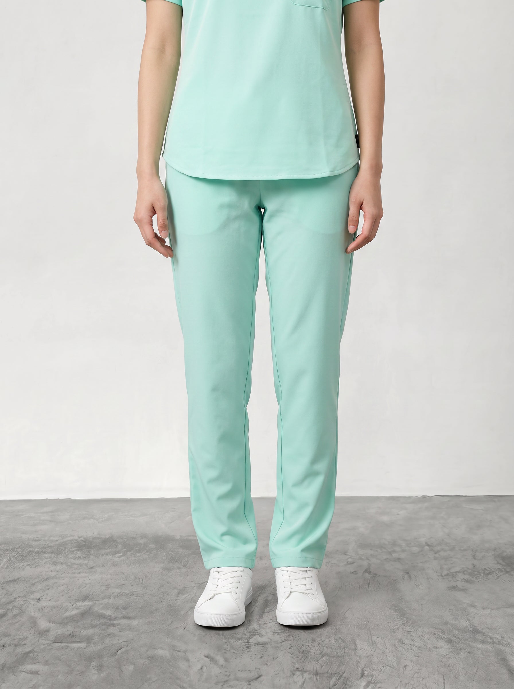 Celene Scrub Set - CeleneAqua5.webp